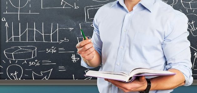 رواتب المعلمين في البحرين