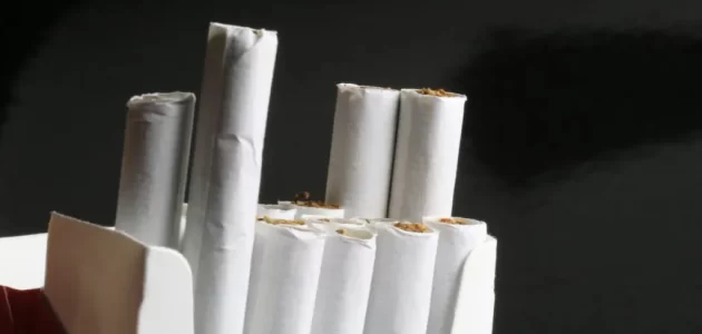 هل بيع السجائر مربح