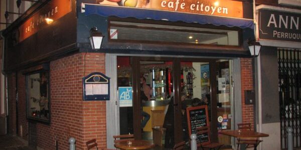 أسماء كافيهات فرنسية