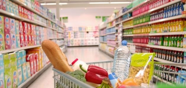 كم دخل السوبر ماركت اليومي في السعودية