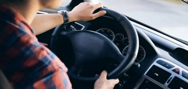 مميزات وعيوب فيزا سائق خاص