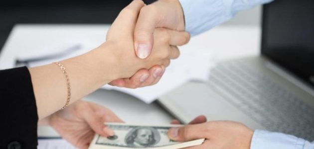 يعني أيه آي سكور البنك وكيف يمكنك الحصول عليه؟