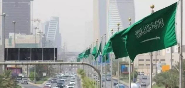 هل يشترط تجديد الإقامة عند نقل الكفالة؟