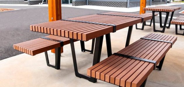 مشروع صغير مصنع لإنتاج الخشب البلاستيكي