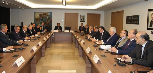 « المالية»: لجنة وزارية عليا تدرس أوضاع الهيئات الاقتصادية