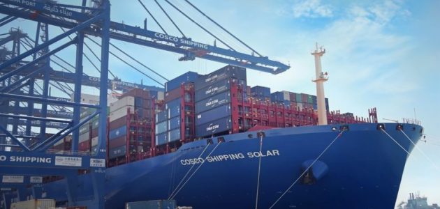 شركة كوسكو: تحويل 4 سفن بطاقة 16 ألف حاوية مكافئة للعمل بالميثانول