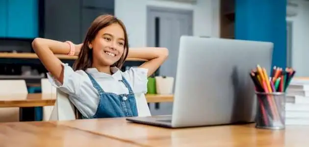 التعليم عن بُعد والتعليم الحضوري