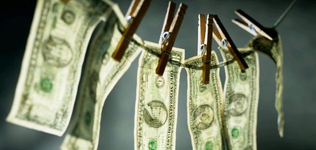 الفرق بين تبييض الأموال وغسيل الأموال