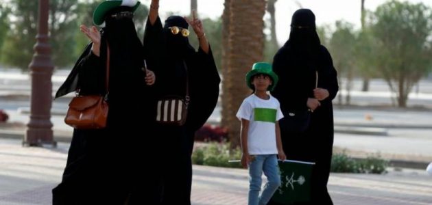 حقوق ابن المواطنة السعودية في وزارة العمل