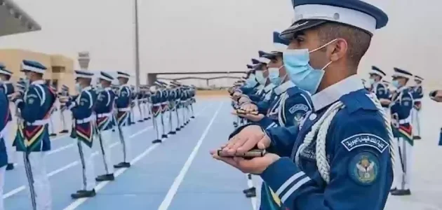 الكلية الأسترالية لعلوم الطيران القبول