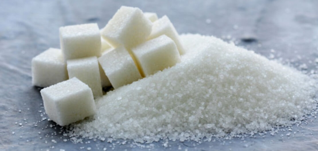 تعبئة السكر وتغليفه يدويا