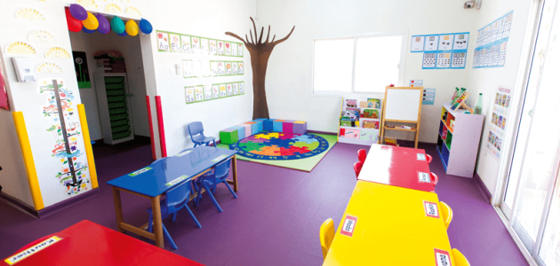 تقديم رياض الأطفال في الإمارات