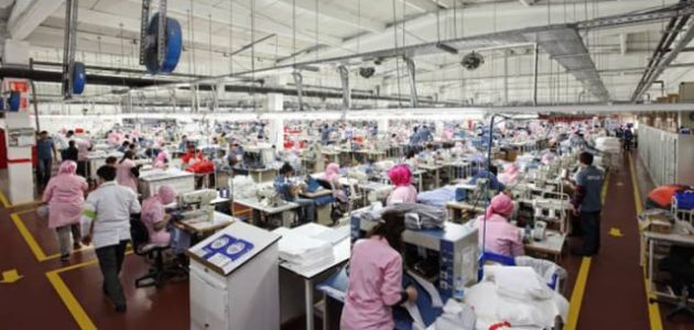 دراسة جدوى مصنع ملابس