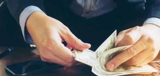 قروض أصحاب الأعمال والمهن الحرة من ميد بنك