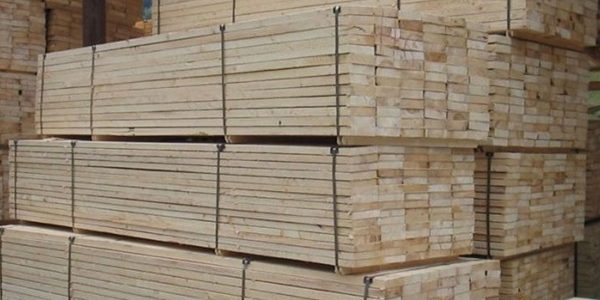 مشروع منفذ لبيع الخشب مربح