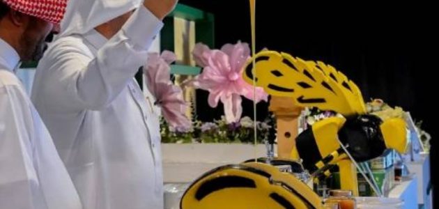3000 نحال يعززون صناعة العسل في الباحة ويشكلون مستقبلها الاقتصادي