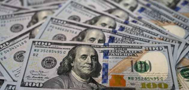 سعر الدولار يتراجع في ختام تعاملات البنوك المصرية اليوم إلى 49.32 جنيه