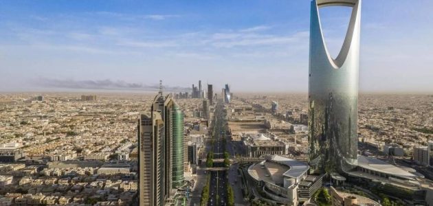 قفزات مذهلة في أسهم العقارات السعودية بعد إقرار نظام تملك الأجانب: هل ستحقق السوق انتعاشة غير مسبوقة؟