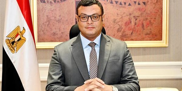 وزير الإسكان يتخذ خطوة حاسمة بإزالة 89 حالة تعدٍ ومخالفة بناء في مدينة الشروق
