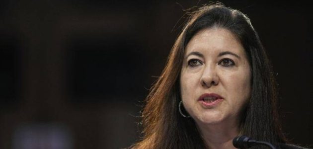 استقالة مفاجئة في الفيدرالي تثير تساؤلات حول مستقبل خلافة باول