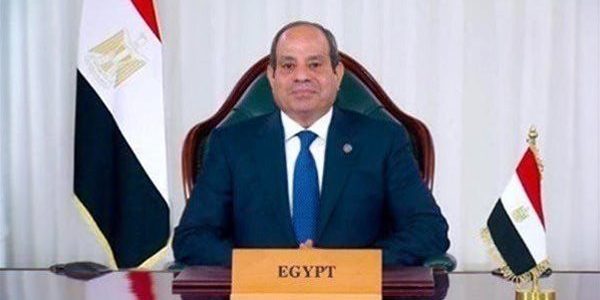السيسي يناقش مع محافظ البنك المركزي استراتيجيات دعم القطاع الخاص وتعزيز فرص التمويل