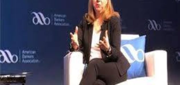 الفيدرالي يشير إلى بيانات الوظائف كداعم لخفض الفائدة ثلاث مرات