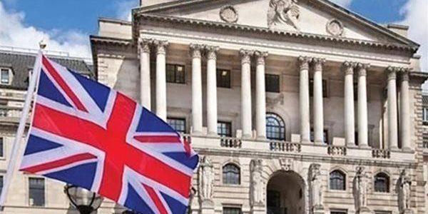 بنك إنجلترا يقرر خفض الفائدة إلى 4% في خطوة مفاجئة تعكس التوجهات الاقتصادية الجديدة